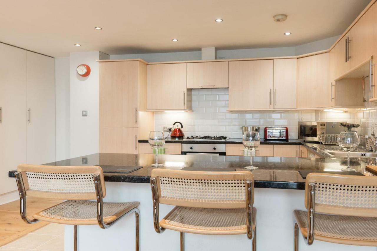 Central Home With Parking Near Waterloo & St Thomas & Big Ben & Parliament Λονδίνο Εξωτερικό φωτογραφία